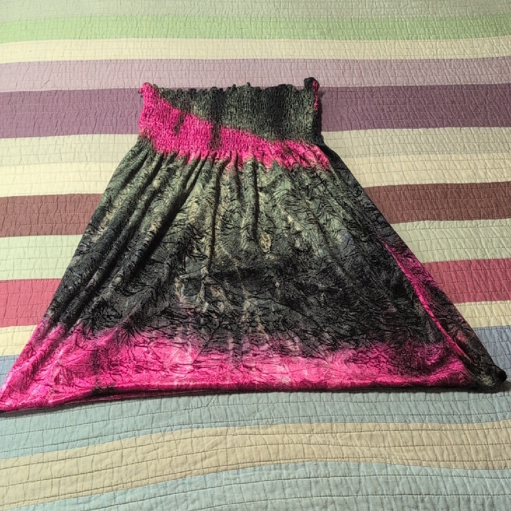 Lipstick Boutique Vibrant Pink and Black A-Line Skirt